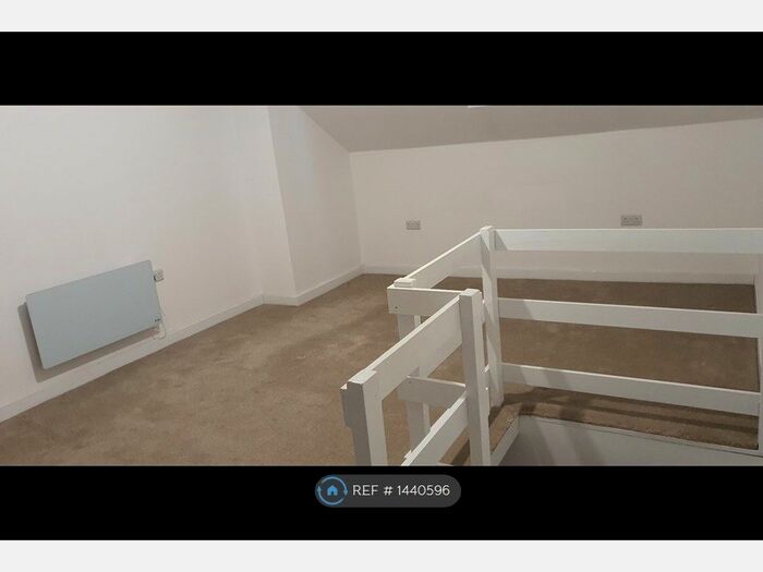 2 Bedroom Flat To Rent In Wath Rd, Netheredge, S7