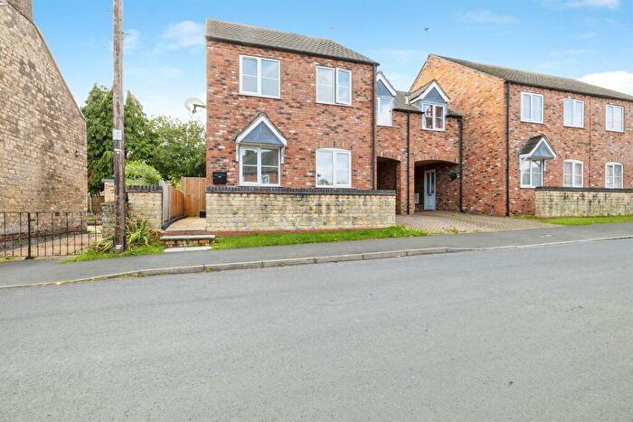 3 Bedroom Semi-Detached House For Sale In Fen Road, Metheringham, Lincoln, LN4