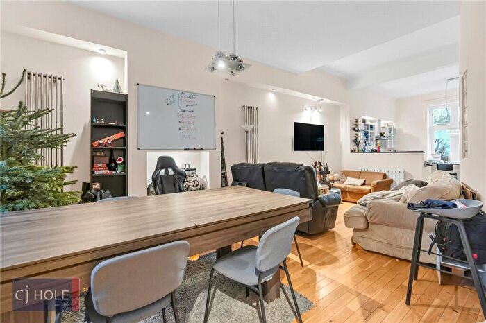 3 Bedroom Terraced House To Rent In Normanton Road, Clifton, Bristol, BS8