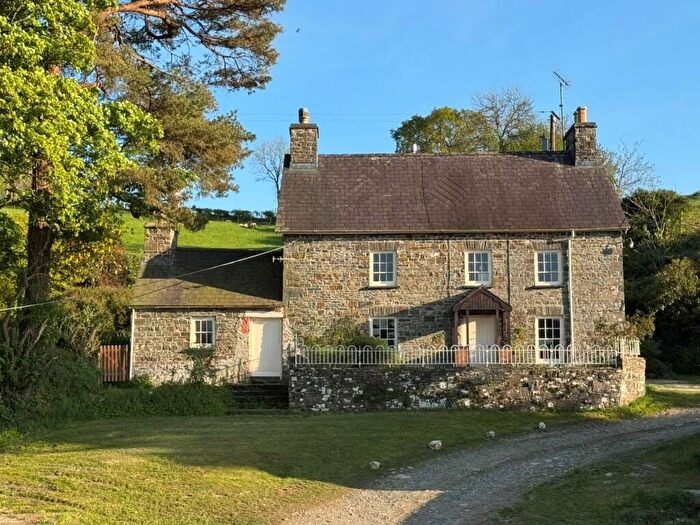 4 Bedroom Smallholding For Sale In Llanfihangel-ar-arth, Pencader, SA39