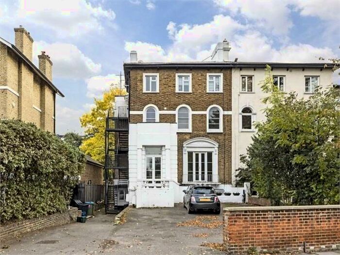 1 Bedroom Flat To Rent In St Margarets Road, Twickenham, TW1