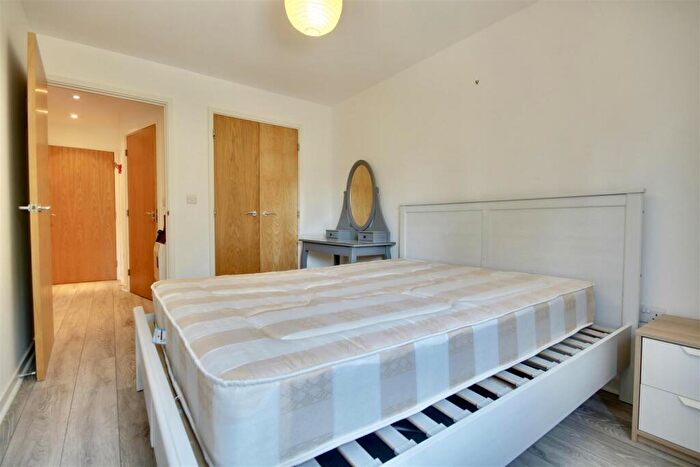 1 Bedroom Flat To Rent In Richmond House, Bonfire Corner, Portsmouth, PO1
