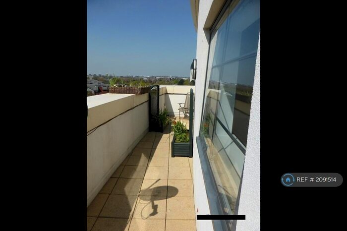 2 Bedroom Flat To Rent In Sheepcote Street, Birmingham, B16