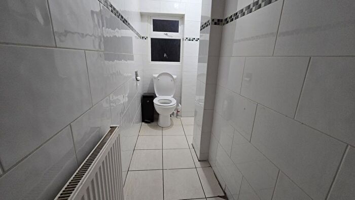 4 Bedroom Terraced House To Rent In Selsdon Road, London, E13
