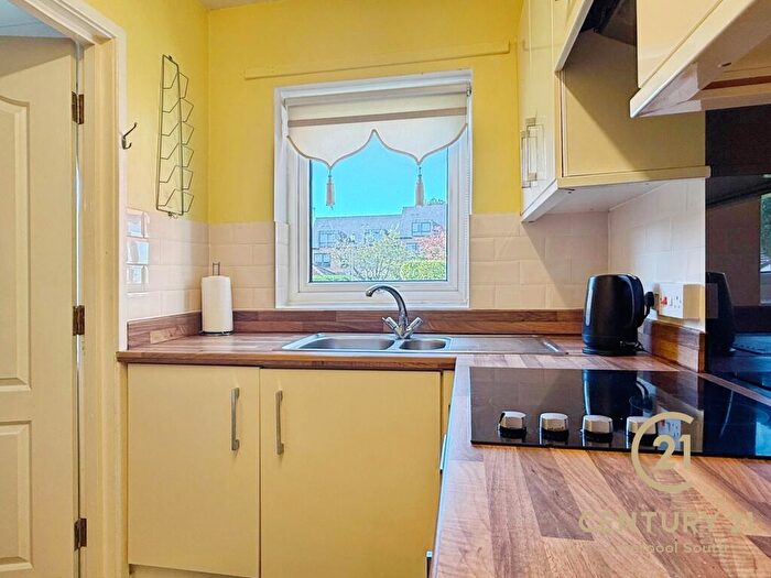 2 Bedroom Apartment For Sale In Woolton Mews, Quarry St, Liverpool, L25