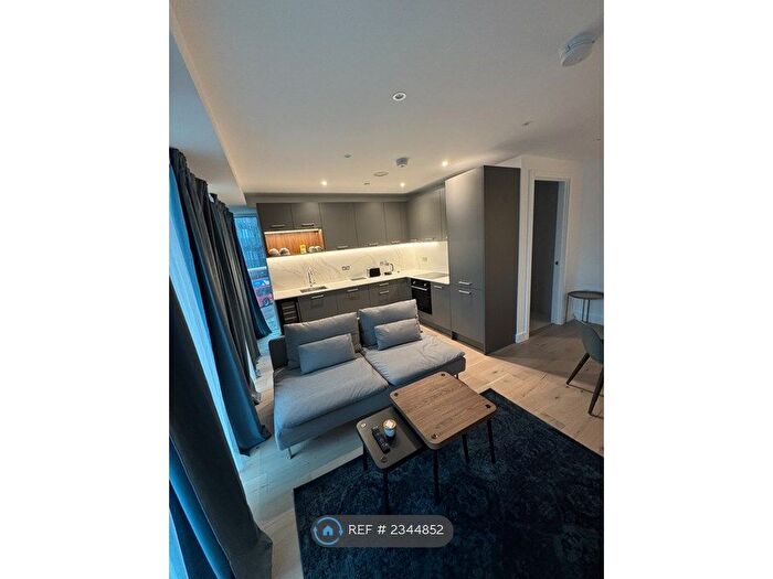 1 Bedroom Flat To Rent In Royal Arsenal Riverside, London, SE18