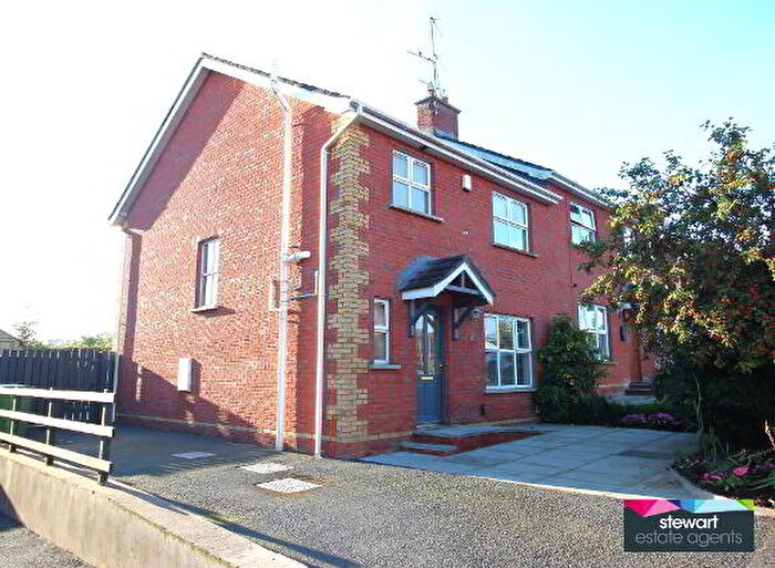 3 Bedroom Semi-Detached House For Sale In Iveagh Avenue, Dromore, BT25