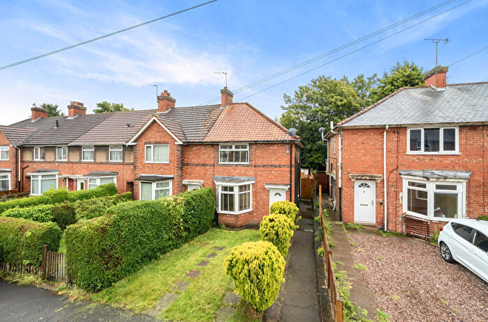 3 Bedroom End Of Terrace House For Sale In Arlington Road, Warstock, Birmingham, B14