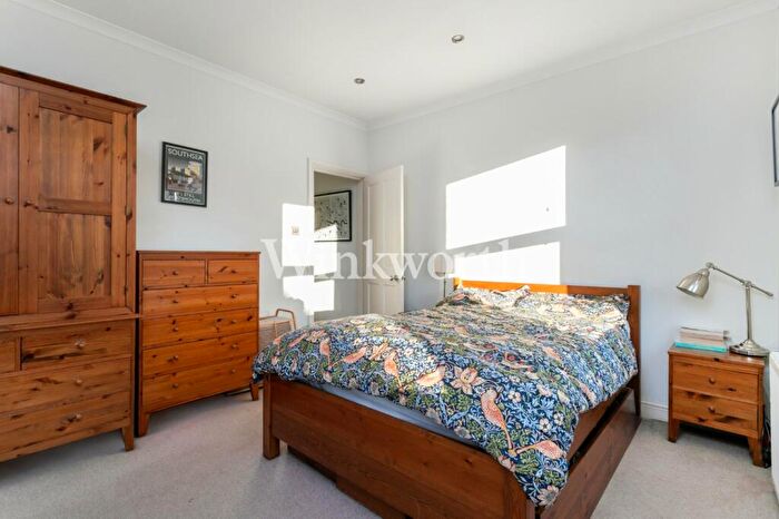 2 Bedroom Terraced House For Sale In Conway Road, London, N15