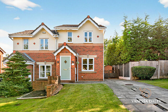 2 Bedroom Semi-Detached House For Sale In Ivy Bank, Preston, PR2