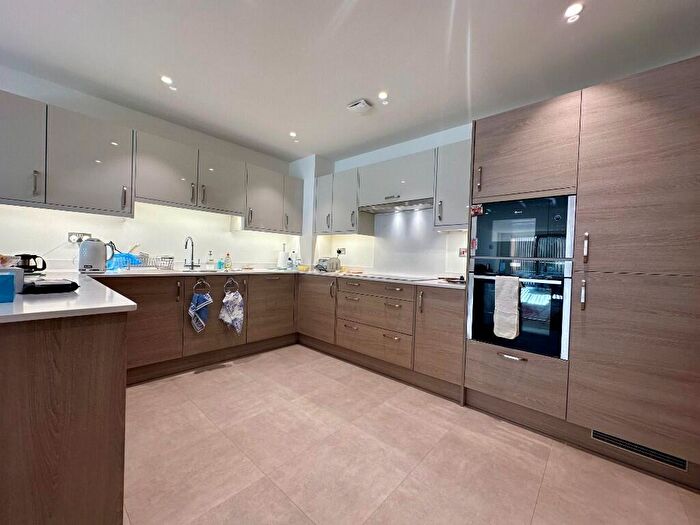 2 Bedroom Retirement Property For Sale In Mount Road, Poole, Dorset, BH14