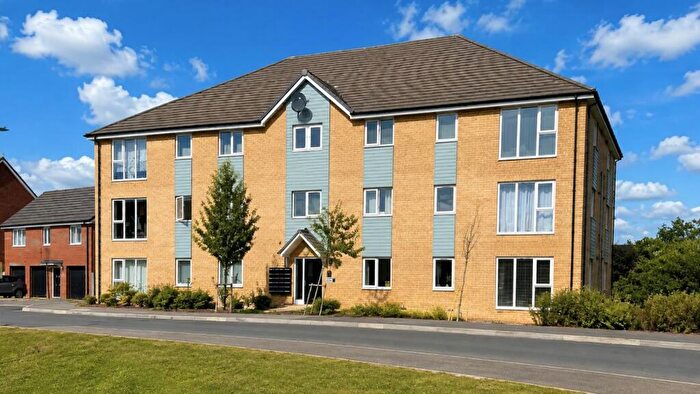 House For Sale In Berrenda Avenue, Whitehouse, Milton Keynes, MK8