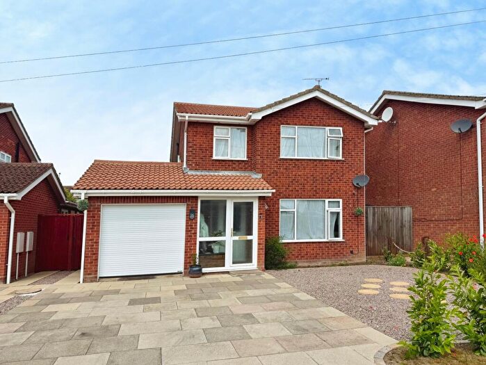 3 Bedroom Detached House For Sale In Fenland Walk, Holbeach, Spalding, PE12
