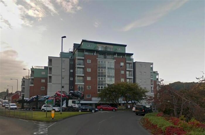 2 Bedroom Flat To Rent In Tower Court, London Road, Newcastle Under Lyme, Staffordshire, ST5