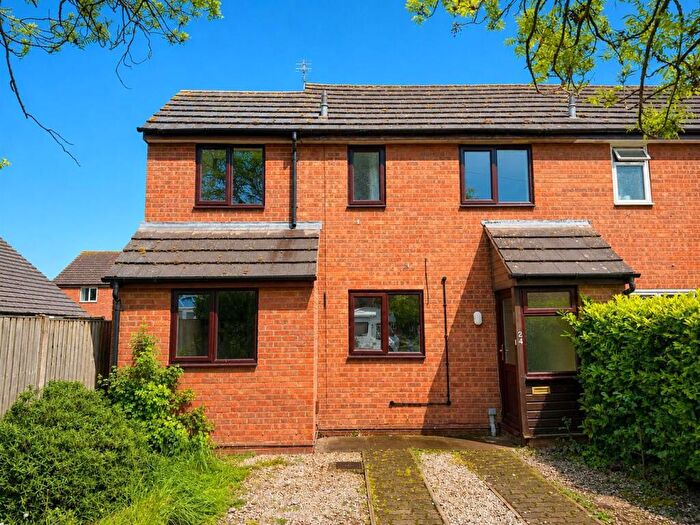 3 Bedroom End Of Terrace House For Sale In Goodwin Way, Hereford, HR2