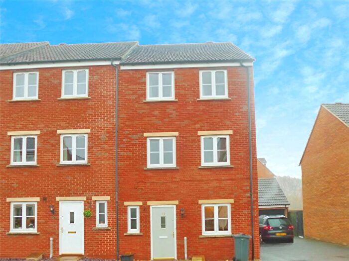 3 Bedroom End Of Terrace House To Rent In Blease Close, Staverton Marina, BA14
