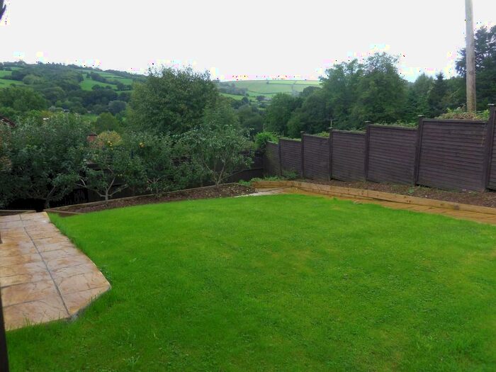 3 Bedroom Detached Bungalow To Rent In Cranmore View, Ashley, Tiverton, EX16