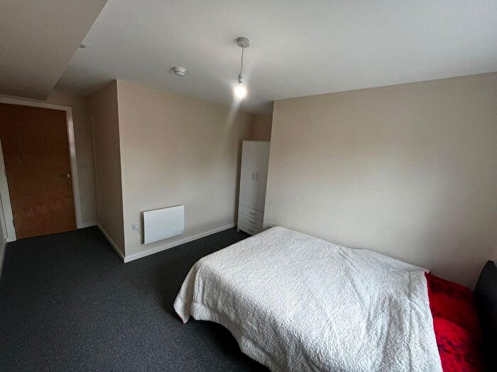 2 Bedroom Flat To Rent In Drawbridge House, City Road, Manchester, M15