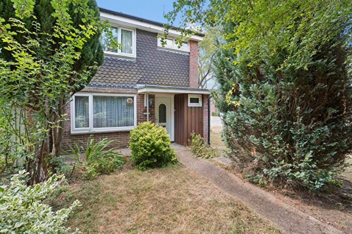3 Bedroom Property For Sale In Groom Road, Prestwood, HP16