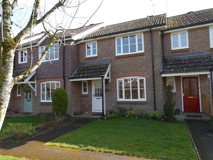 3 Bedroom Terraced House To Rent In Riverside Gardens, Romsey, SO51