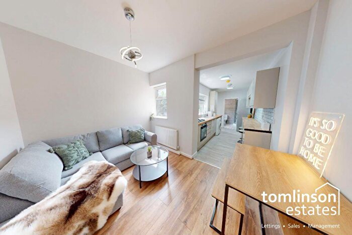 5 Bedroom End Of Terrace House To Rent In Mettham Street, Lenton, Nottingham, NG7