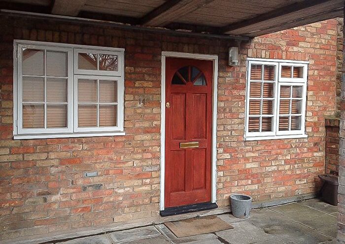 1 Bedroom Flat To Rent In Newlands, Rear Of Sheaf Street, Daventry, Northamptonshire., NN11