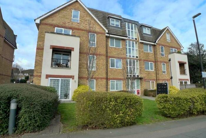 1 Bedroom Apartment To Rent In Hatherley Road, Sidcup, DA14