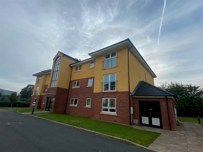 2 Bedroom Apartment To Rent In Station Court, Station Avenue, Tile Hill, Coventry, CV4