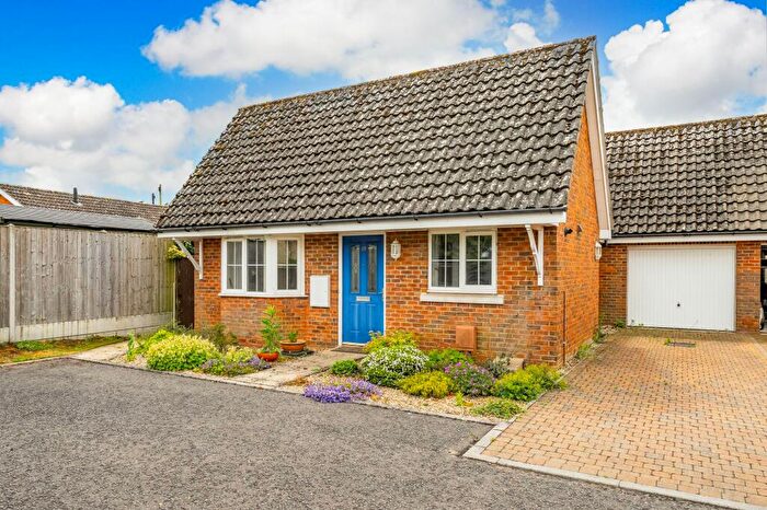 2 Bedroom Detached Bungalow For Sale In Oakleigh Drive, Swaffham, PE37