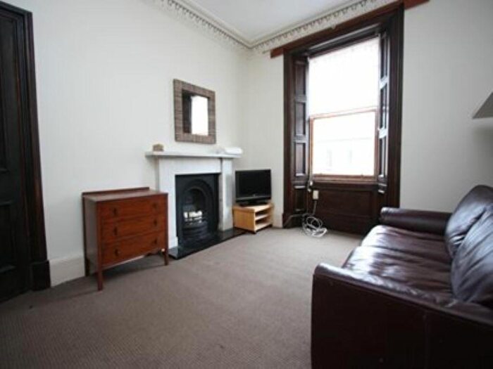 2 Bedroom Terraced House To Rent In Bryson Road, Polwarth, Edinburgh, EH11