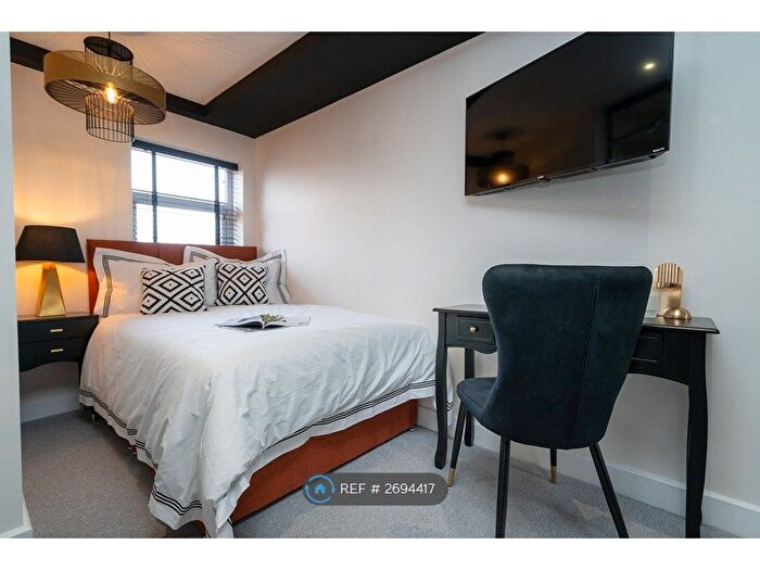 Studio To Rent In Porter Road, Derby, DE23