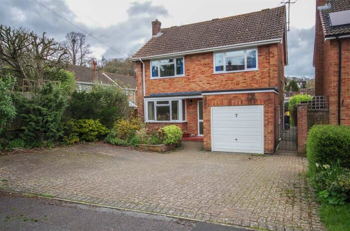 3 Bedroom Detached House To Rent In Dryleaze, Wotton-Under-Edge, GL12