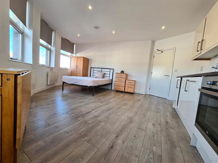 Flat To Rent In Pavilion Chambers, St Neots, PE19