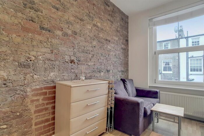 Studio To Rent In Wrights Lane, High Street Kensington, W8