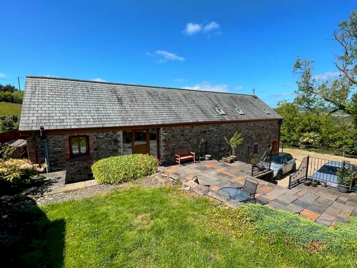 3 Bedroom Property For Sale In The Barn, Pentwyn Farm, Cross Hands, Llanelli, SA14