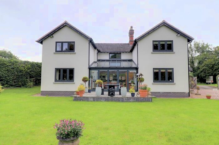 4 Bedroom Detached House To Rent In Brooklands Lodge, Pipegate, Market Drayton, TF9