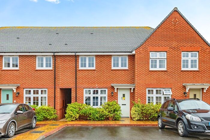 3 Bedroom Terraced House For Sale In Osprey Grove, Dawlish, EX7