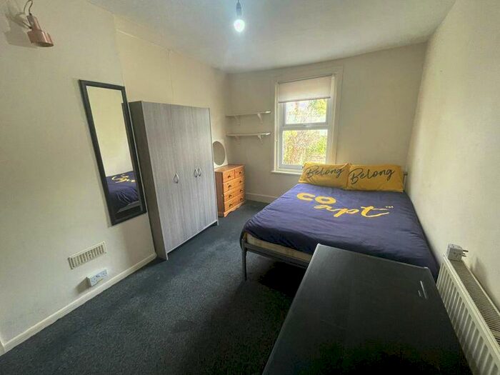 4 Bedroom Terraced House To Rent In Ewhurst Road, Brighton, BN2