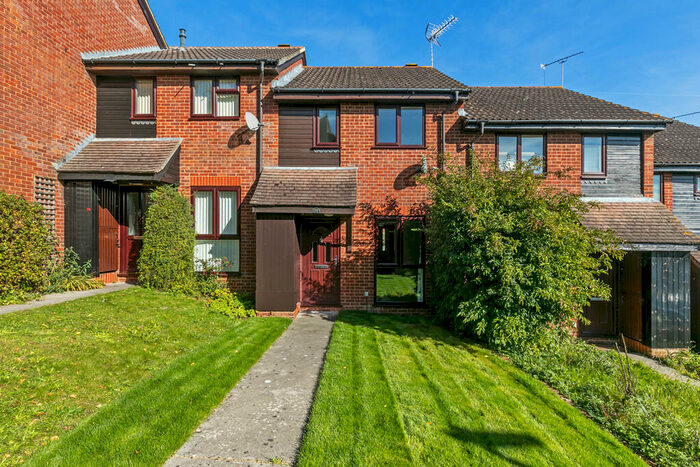 2 Bedroom Terraced House To Rent In Kestrel Close, Winchester, SO22