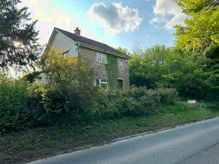 2 Bedroom Cottage For Sale In Detached Cottage In Need Of Renovation - Emborough, Radstock, BA3