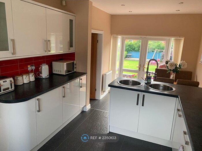 3 Bedroom Semi-Detached House To Rent In Bridgwood Road, Blythe Bridge, Stoke-On-Trent, ST11