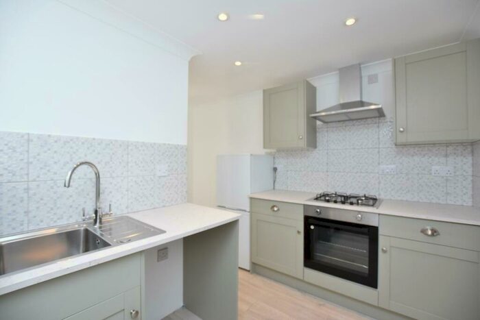 1 Bedroom Flat To Rent In Winchester Road, Basingstoke, RG21