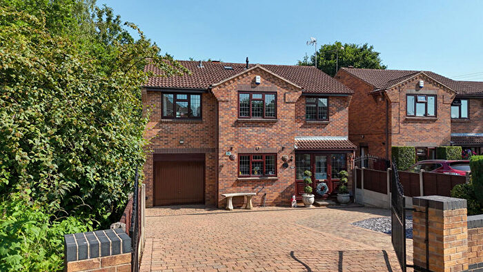 5 Bedroom Detached House For Sale In Coppice Drive, Heanor, DE75