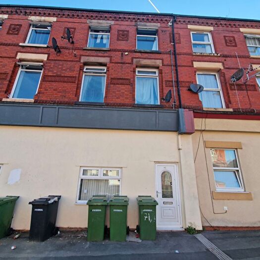 2 Bedroom Flat To Rent In A King Street, Wallasey, CH44