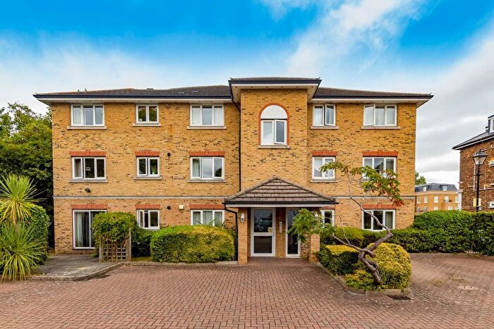 1 Bedroom Flat To Rent In Sherland Road, Twickenham, TW1