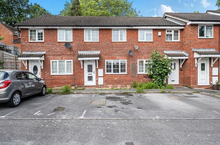 2 Bedroom Terraced House For Sale In Squirrel Drive, Sholing, Southampton, SO19
