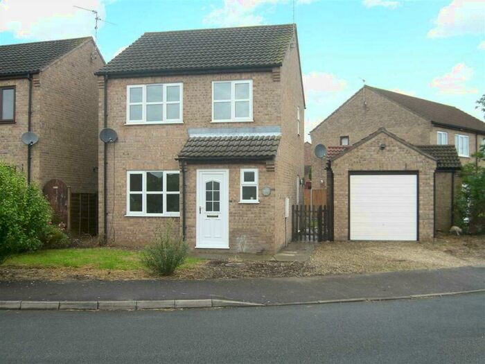 3 Bedroom Detached House To Rent In Alder Road, Sleaford, NG34