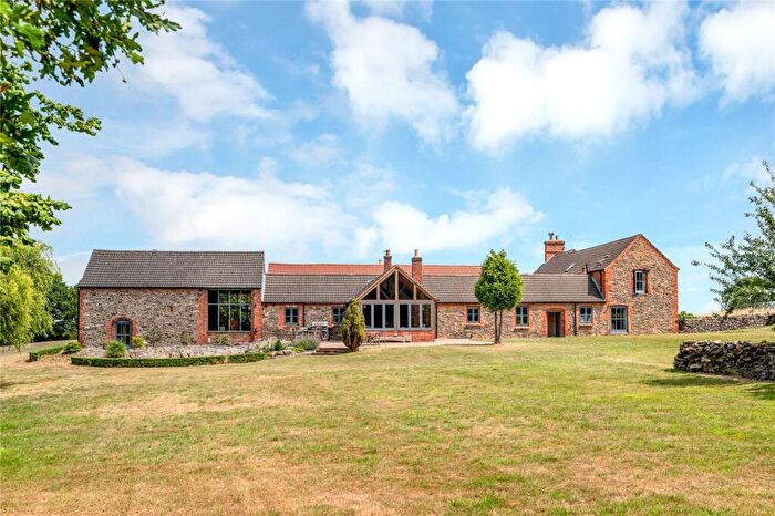 9 Bedroom Detached House For Sale In Brook Road, Woodhouse Eaves, Loughborough, Leicestershire, LE12