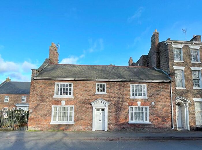 2 Bedroom Semi-Detached House For Sale In Church Street, Spalding, PE11