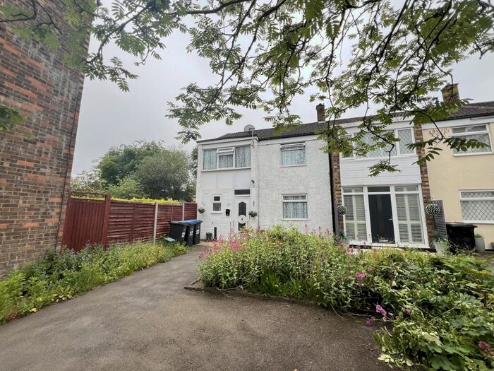 4 Bedroom House To Rent In Hornbeams, Harlow, CM20